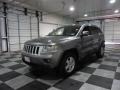 Mineral Gray Metallic - Grand Cherokee Laredo Photo No. 3