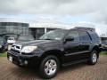Black - 4Runner SR5 Photo No. 1