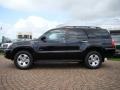 Black - 4Runner SR5 Photo No. 2