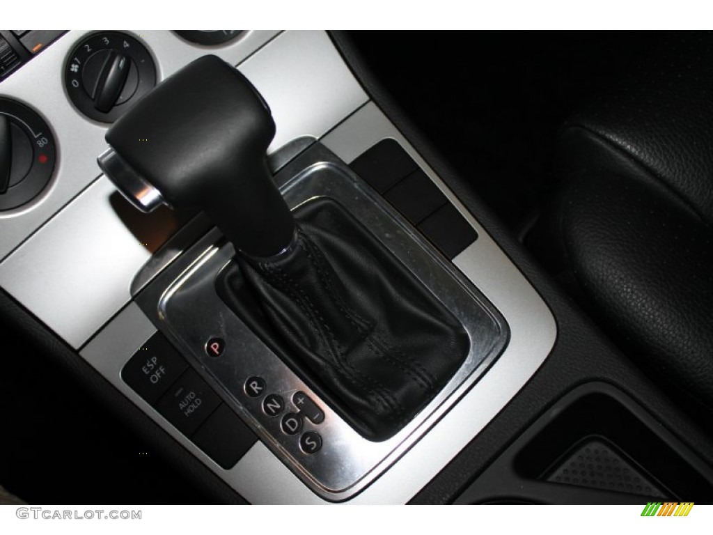 2009 Passat Komfort Sedan - White Gold Metallic / Deep Black photo #21