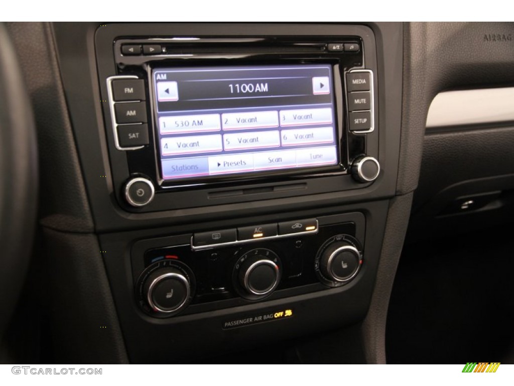 2011 Volkswagen Golf 4 Door TDI Controls Photo #85195316