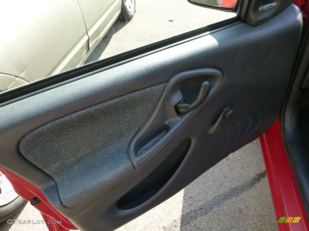 1999 Cavalier Sedan - Bright Red / Graphite photo #11