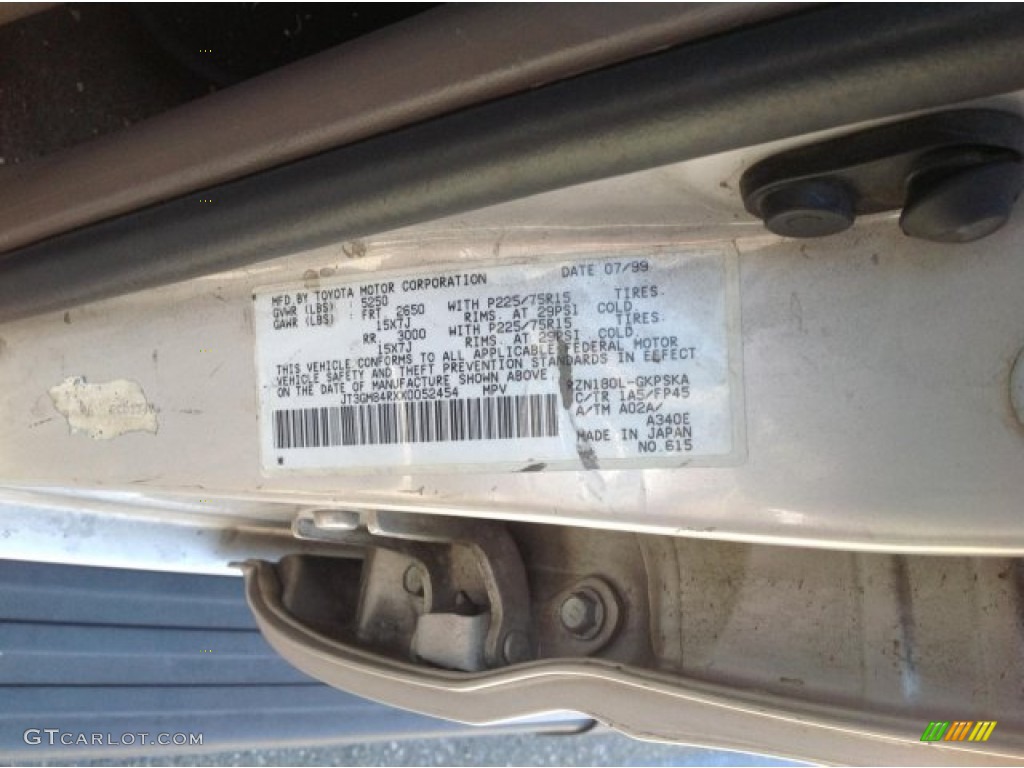 1999 4Runner SR5 - Desert Dune Metallic / Oak photo #6