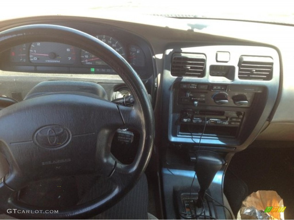 1999 4Runner SR5 - Desert Dune Metallic / Oak photo #10