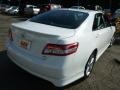 Super White - Camry SE Photo No. 3