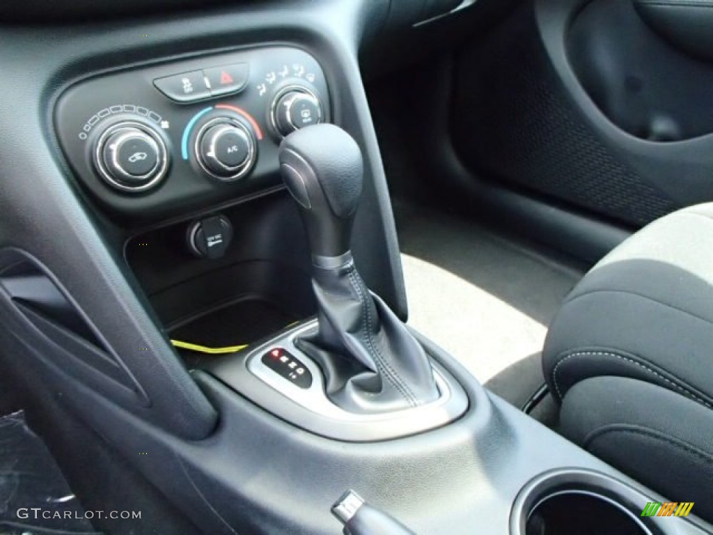 2013 Dart SXT - Header Orange / Black photo #18