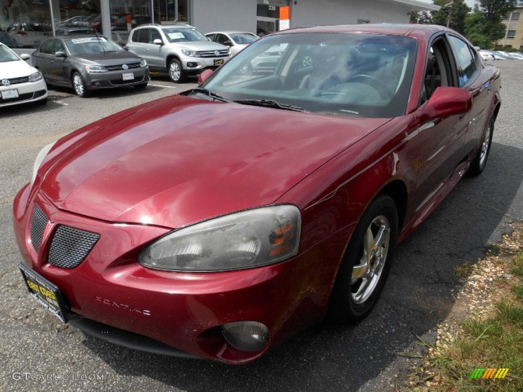 2004 Grand Prix GT Sedan - Sport Red Metallic / Dark Pewter photo #3