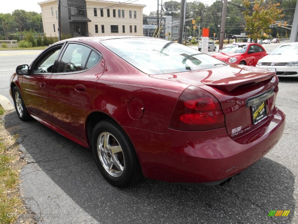 2004 Grand Prix GT Sedan - Sport Red Metallic / Dark Pewter photo #7