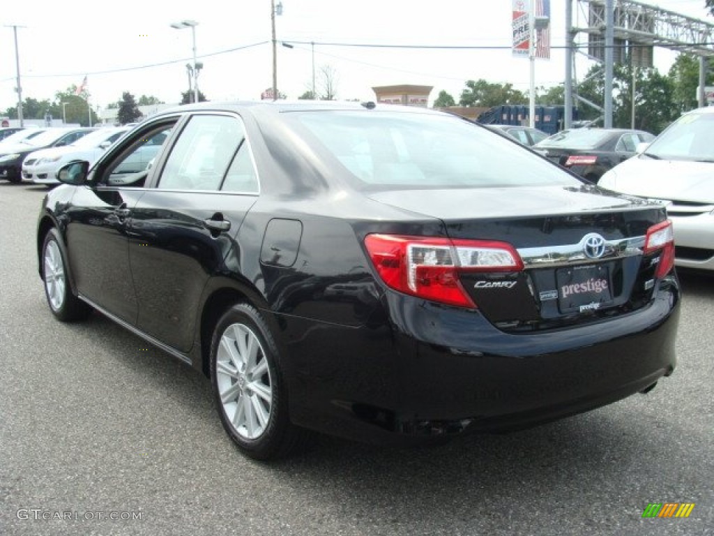 2013 Camry Hybrid XLE - Attitude Black Metallic / Light Gray photo #4