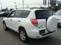 Super White - RAV4 I4 4WD Photo No. 4