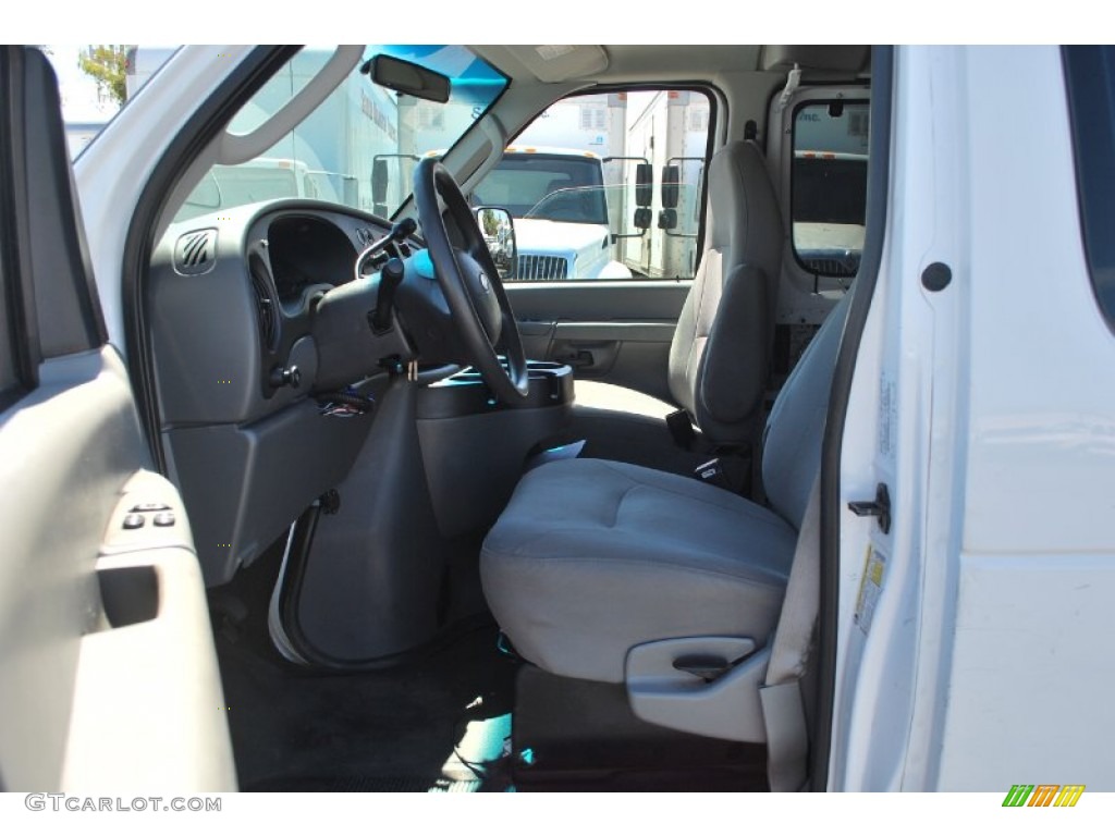 2007 E Series Van E350 Super Duty XLT 15 Passenger - Oxford White / Medium Flint Grey photo #10