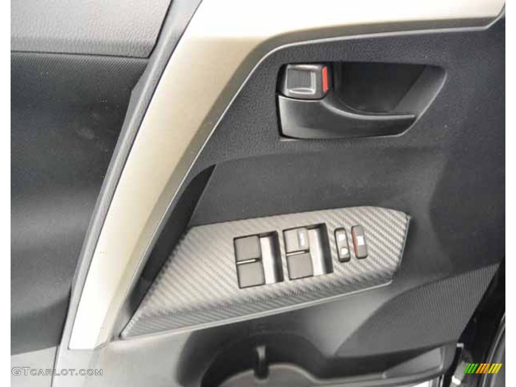 2013 RAV4 XLE - Black / Black photo #14