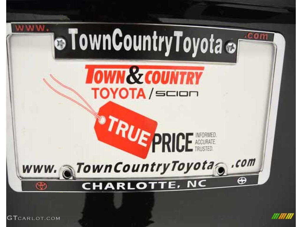 2013 RAV4 XLE - Black / Black photo #39