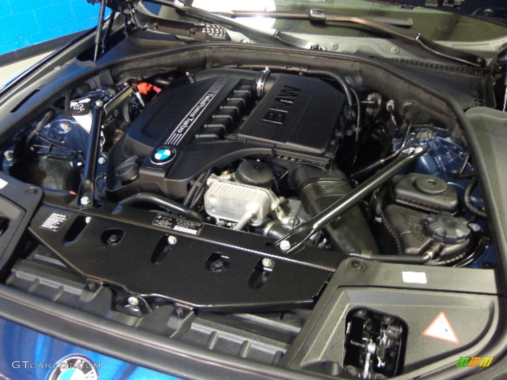 2013 5 Series 535i xDrive Sedan - Deep Sea Blue Metallic / Venetian Beige photo #9