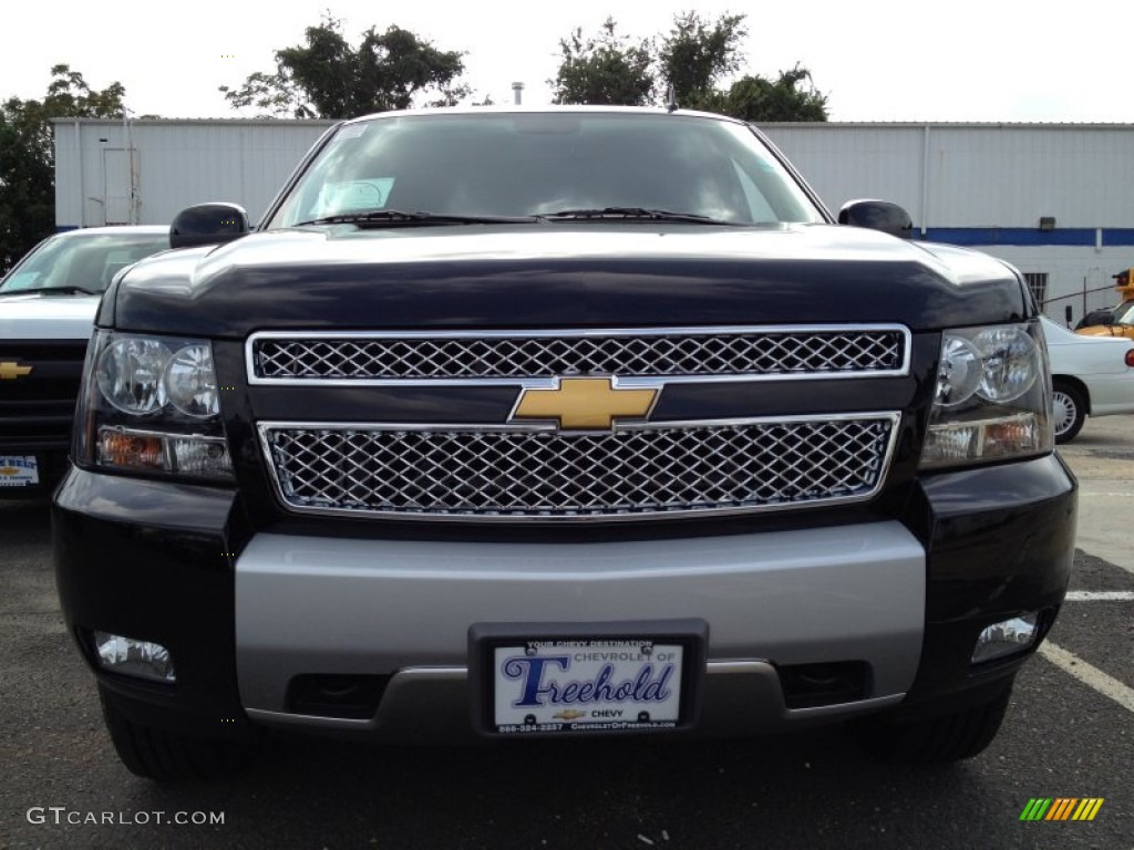 2014 Tahoe LT 4x4 - Black / Ebony photo #2