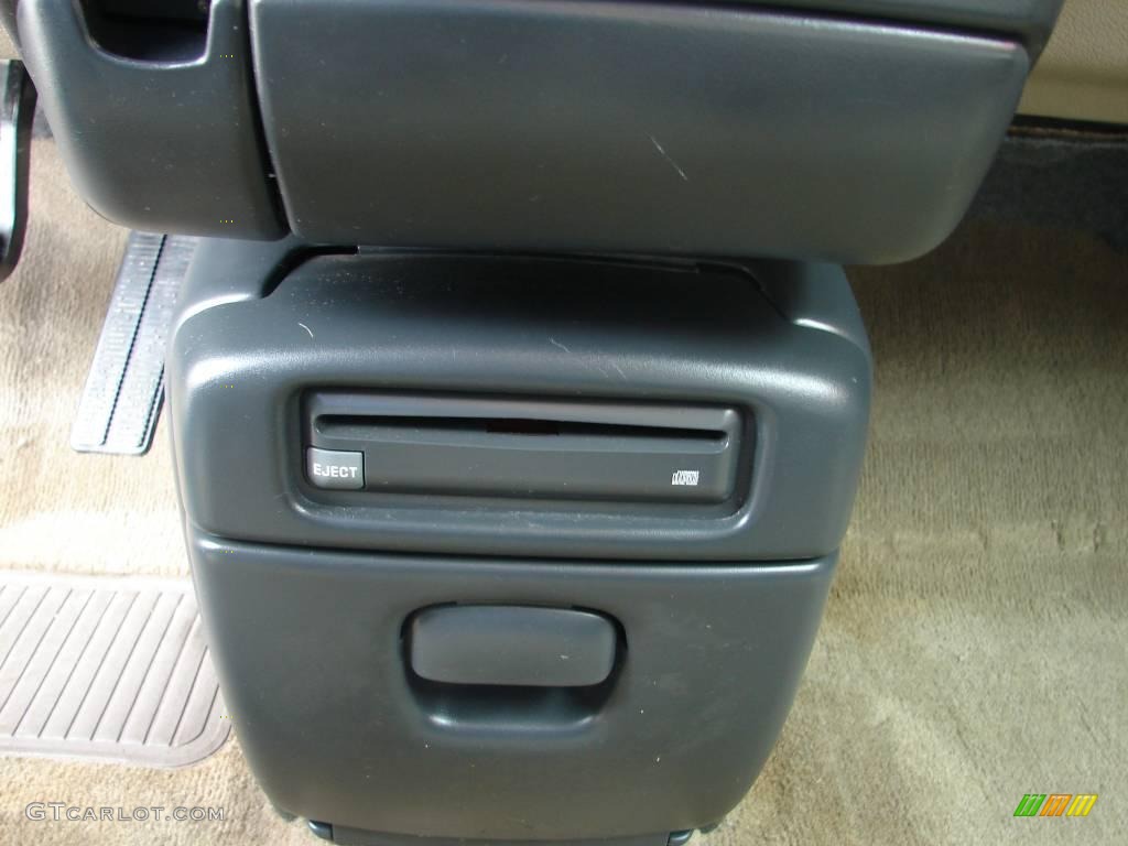 1999 Montana  - Dark Teal Metallic / Taupe photo #19