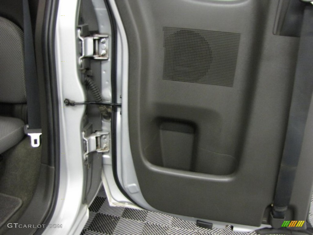 2009 Equator Premium Extended Cab - Liquid Metal Metallic / Graphite photo #13