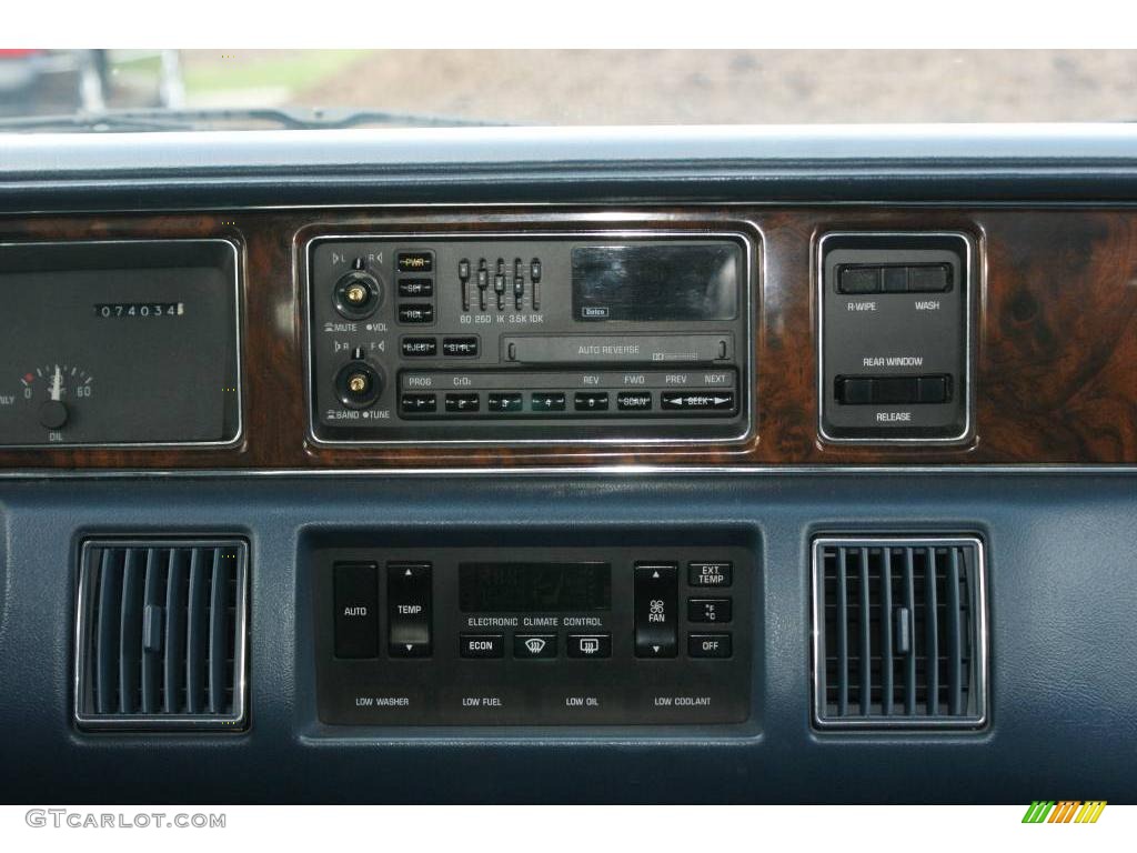 1991 Roadmaster Estate Wagon - Dark Sapphire Blue Metallic / Blue photo #20