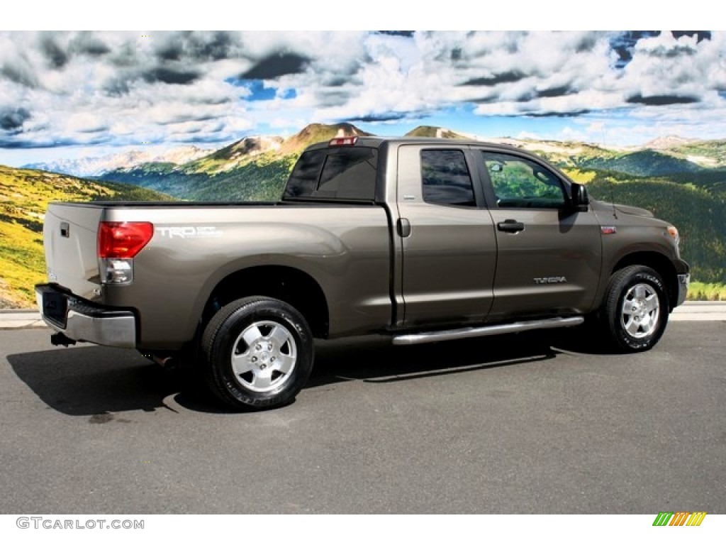 2007 Tundra SR5 Double Cab 4x4 - Pyrite Mica / Black photo #3