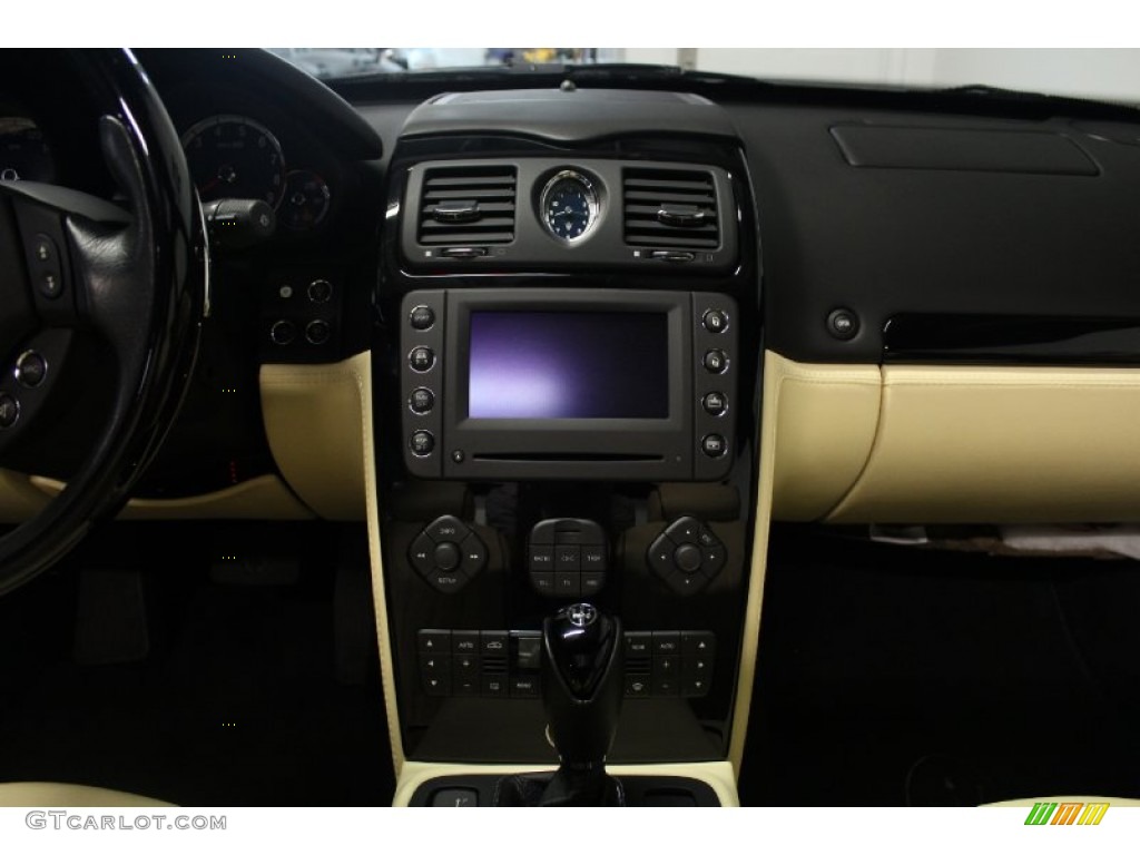 2008 Maserati Quattroporte Executive GT Controls Photo #85222814