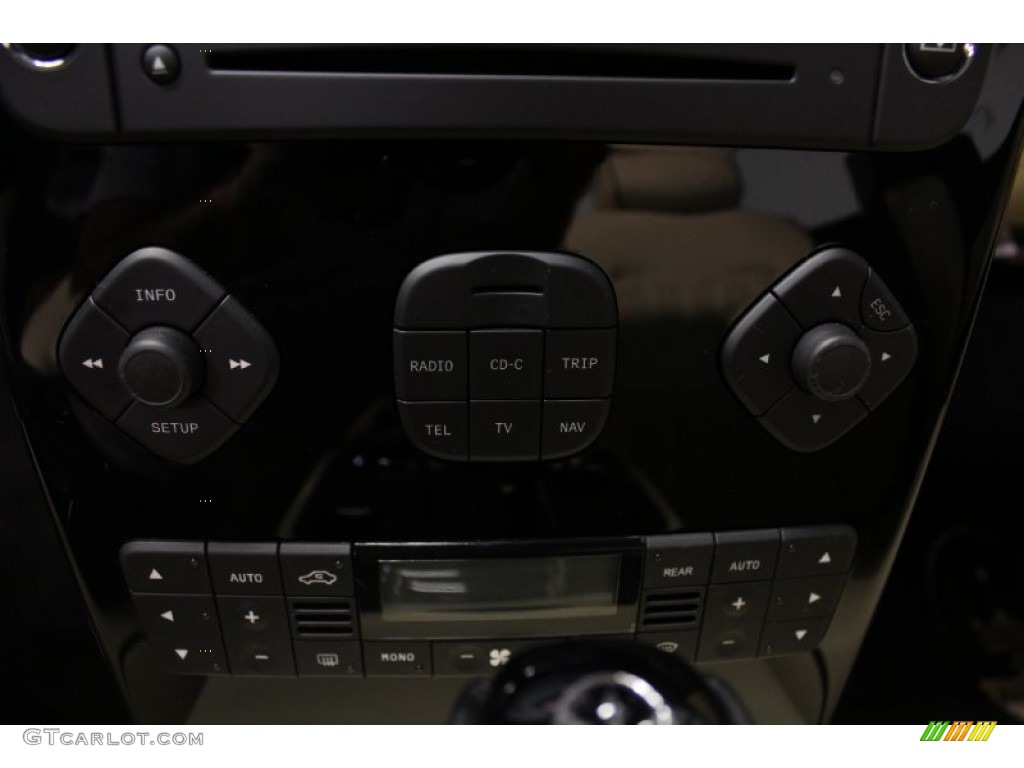 2008 Maserati Quattroporte Executive GT Controls Photo #85222856