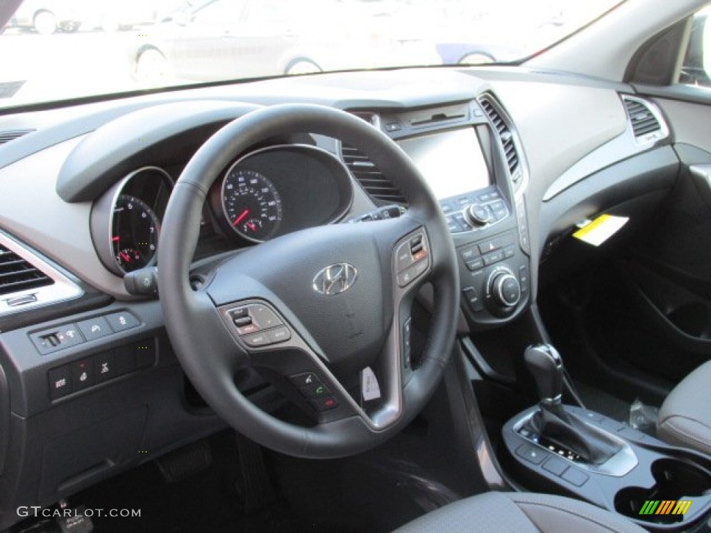 2013 Hyundai Santa Fe GLS AWD Dashboard Photos