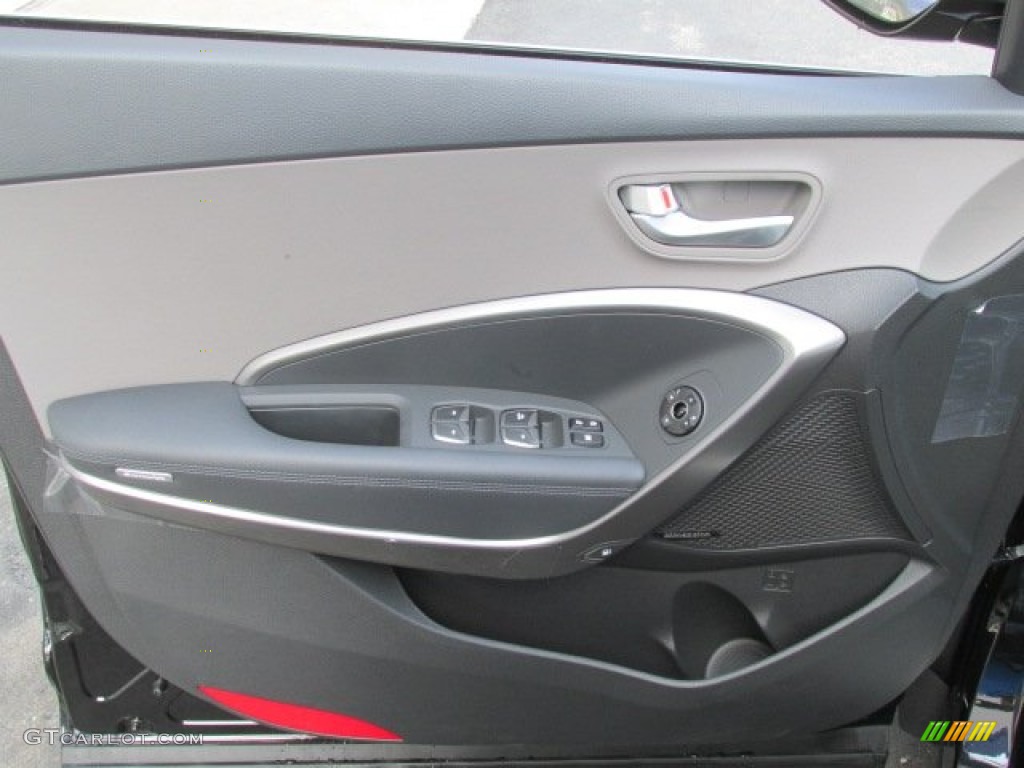 2013 Hyundai Santa Fe GLS AWD Door Panel Photos