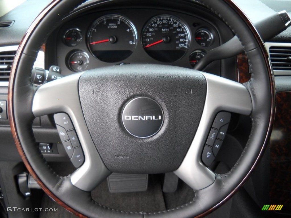 2014 GMC Sierra 3500HD Denali Crew Cab 4x4 Dually Steering Wheel Photos