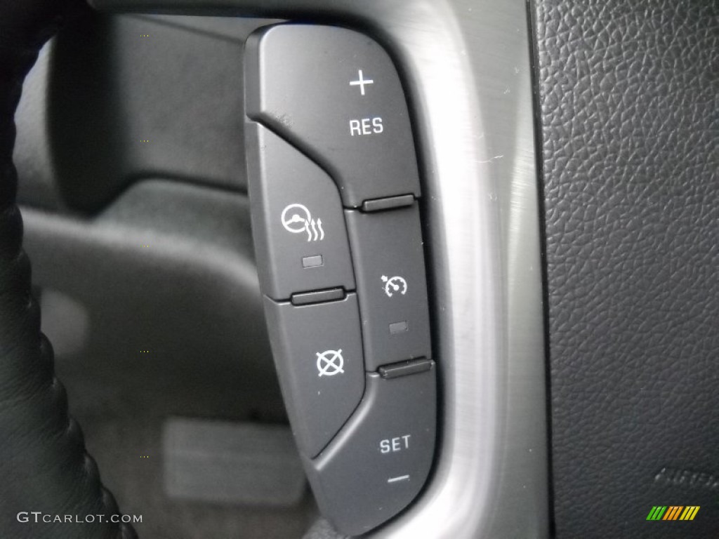 2014 GMC Sierra 3500HD Denali Crew Cab 4x4 Dually Controls Photo #85226834