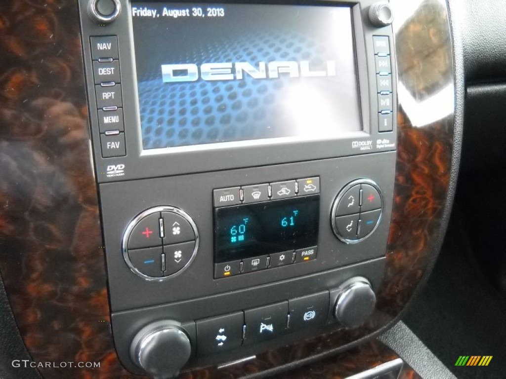 2014 GMC Sierra 3500HD Denali Crew Cab 4x4 Dually Controls Photo #85226870