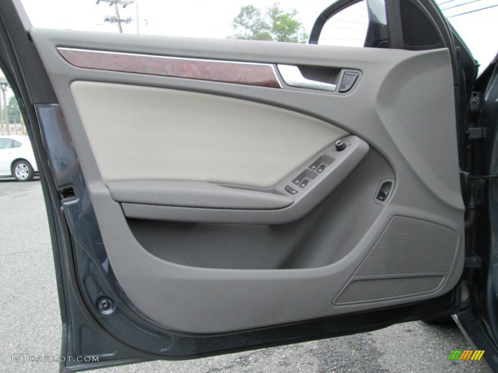 2009 Audi A4 2.0T quattro Avant Light Grey Door Panel Photo #85227961