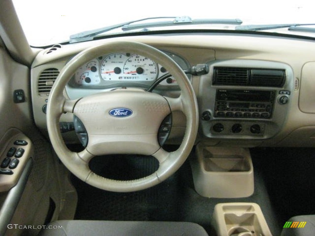2002 Explorer Sport Trac  - Harvest Gold Metallic / Medium Prairie Tan photo #21