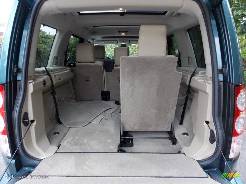 2010 Land Rover LR4 HSE Trunk Photos