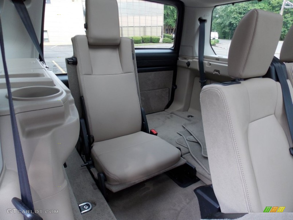 2010 Land Rover LR4 HSE Rear Seat Photo #85234646