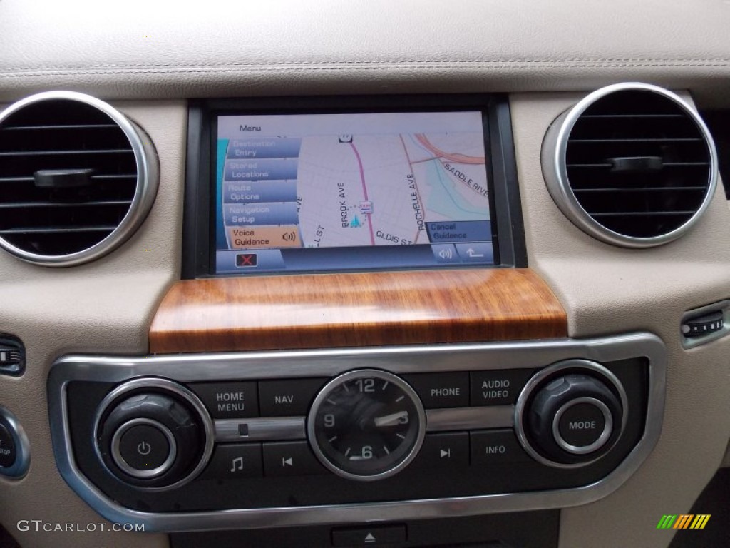 2010 Land Rover LR4 HSE Navigation Photos