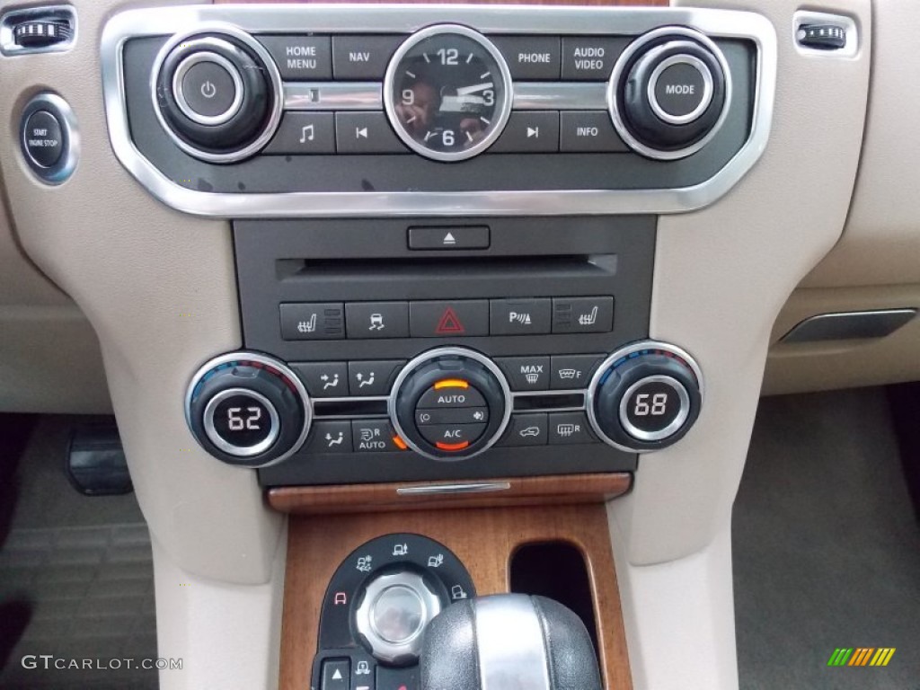 2010 Land Rover LR4 HSE Controls Photo #85234745