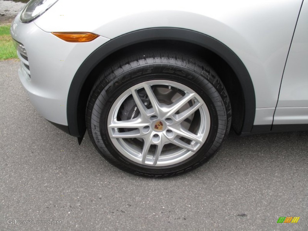 2013 Porsche Cayenne Standard Cayenne Model Wheel Photo #85236059