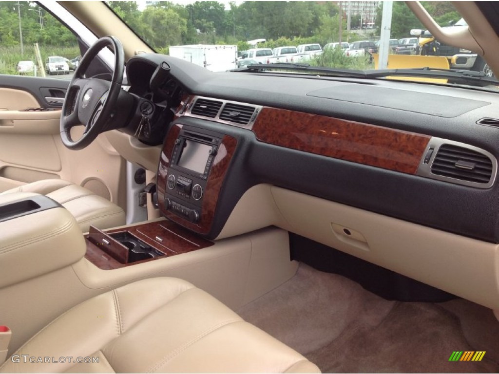 2007 Tahoe LTZ 4x4 - Summit White / Light Cashmere/Ebony photo #22