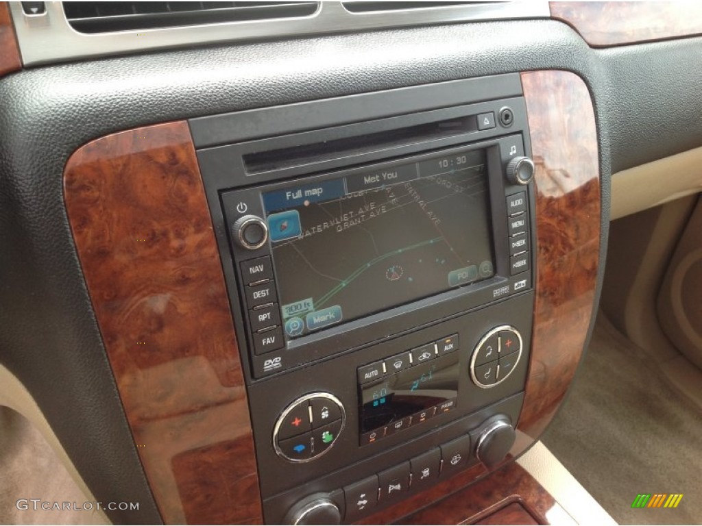 2007 Tahoe LTZ 4x4 - Summit White / Light Cashmere/Ebony photo #27