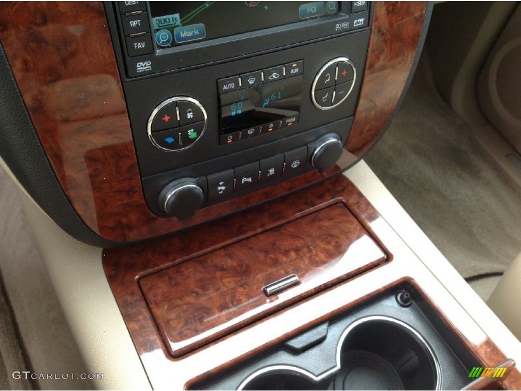2007 Tahoe LTZ 4x4 - Summit White / Light Cashmere/Ebony photo #28