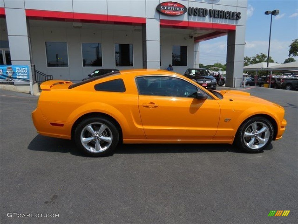 2008 Mustang GT Premium Coupe - Grabber Orange / Dark Charcoal photo #8