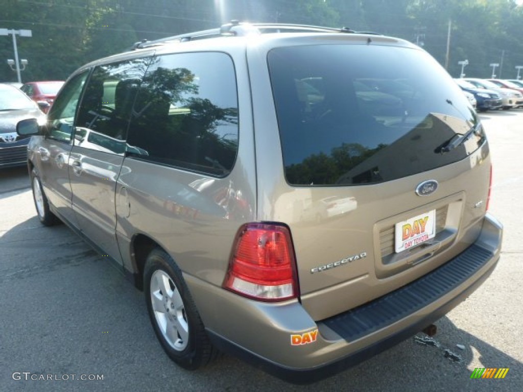 2004 Freestar SES - Arizona Beige Metallic / Flint Grey photo #6