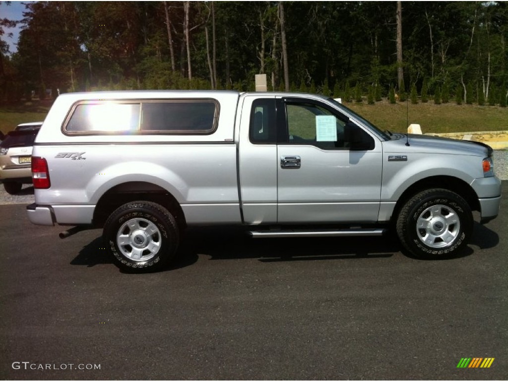 2004 F150 STX Regular Cab 4x4 - Silver Metallic / Medium/Dark Flint photo #7