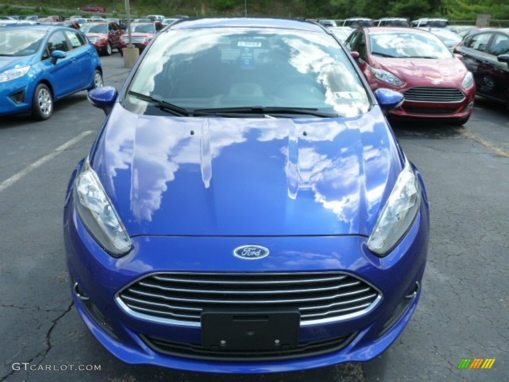 2014 Fiesta SE Sedan - Performance Blue / Charcoal Black photo #6