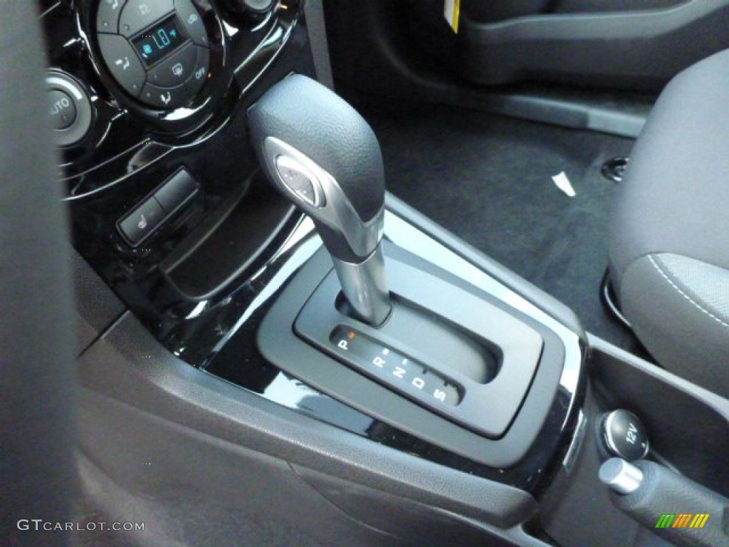 2014 Fiesta SE Sedan - Performance Blue / Charcoal Black photo #12