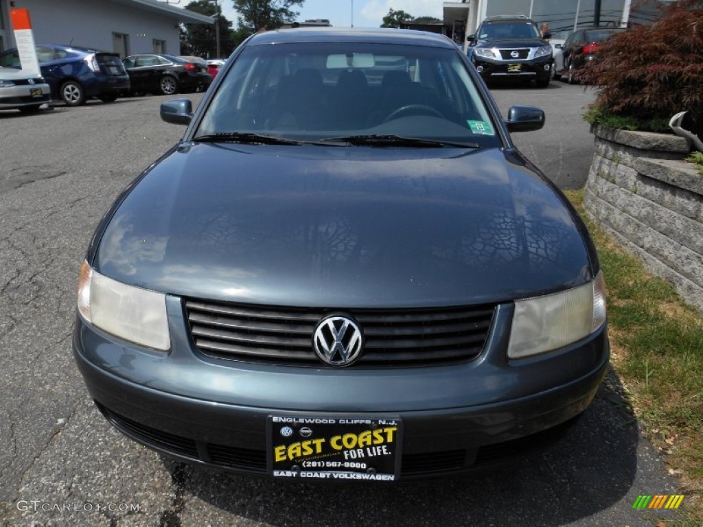 2001 Passat GLS Sedan - Blue Anthracite Pearl / Black photo #2