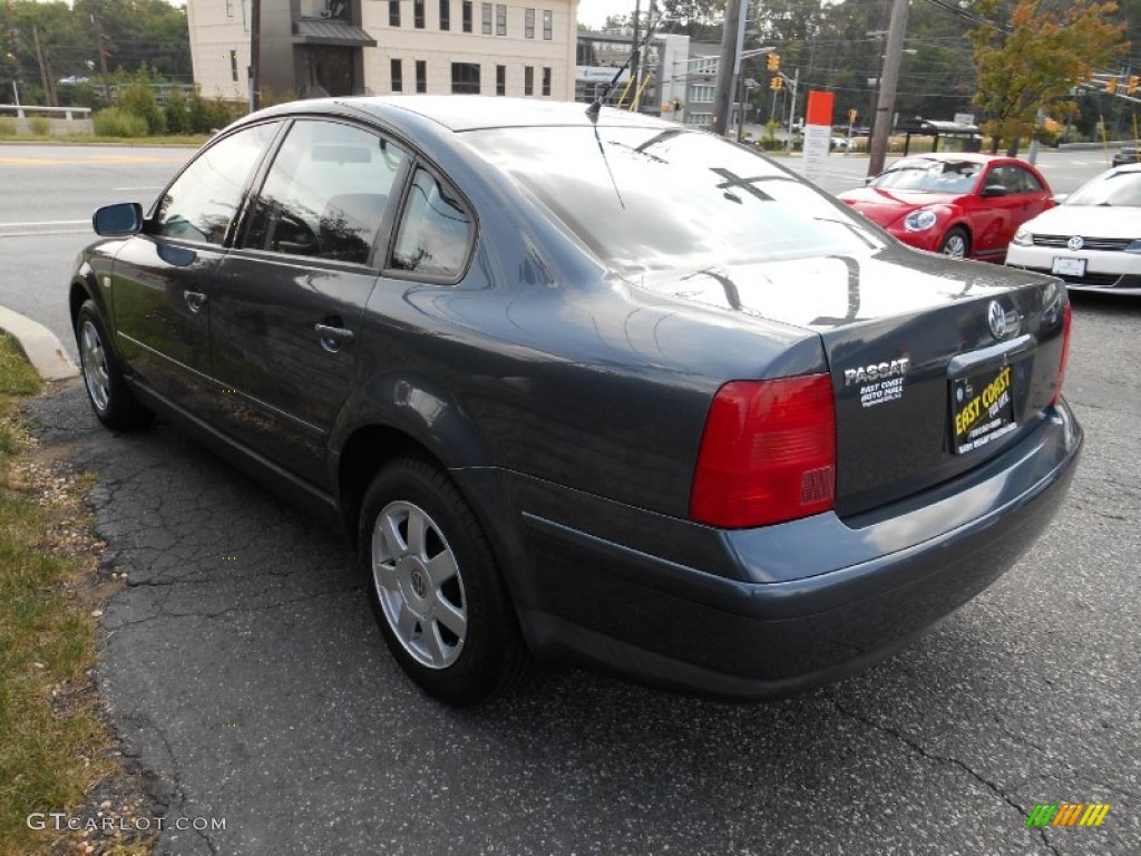 2001 Passat GLS Sedan - Blue Anthracite Pearl / Black photo #6