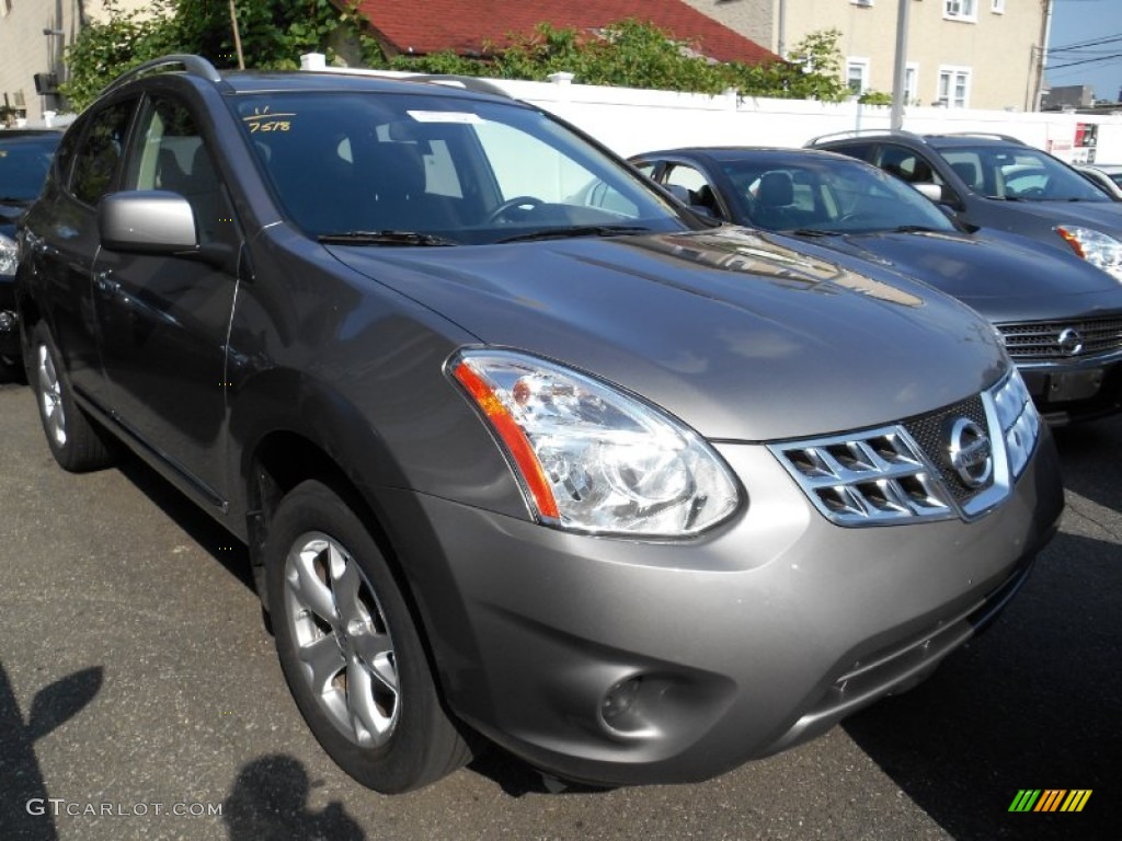 2011 Rogue SV AWD - Platinum Graphite / Black photo #1