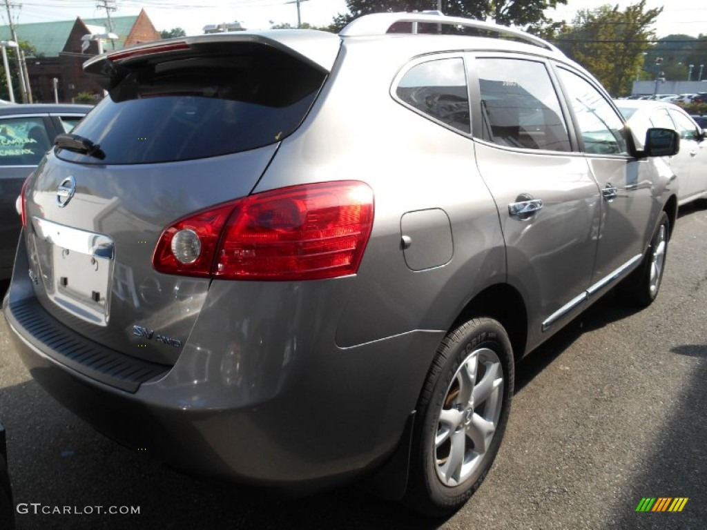 2011 Rogue SV AWD - Platinum Graphite / Black photo #4