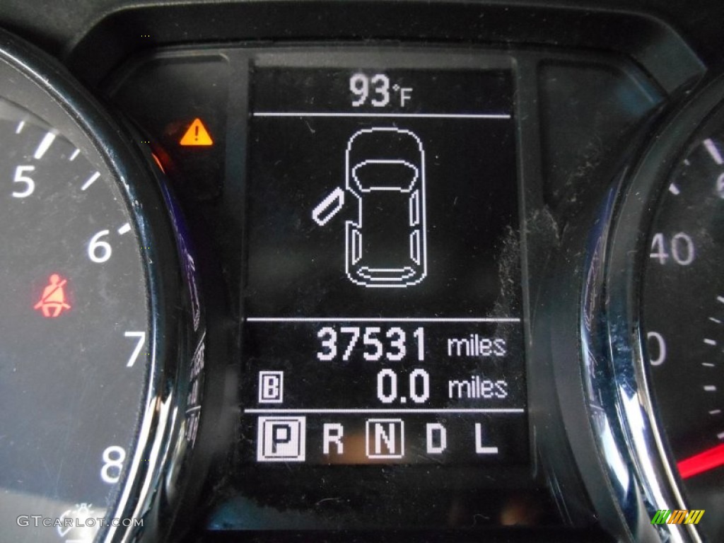 2011 Rogue SV AWD - Platinum Graphite / Black photo #16